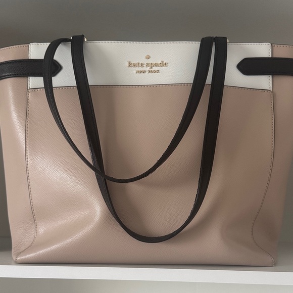 Kate Spade Bundle- Tan and Black Tote and Kate Spade Notebook - Picture 3 of 15